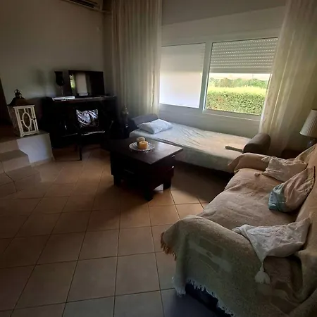 Summer House Foinikounta Semesterbostad *